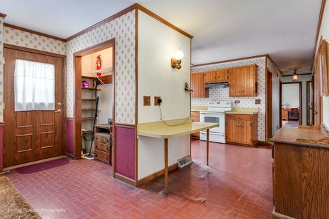 Tiny photo for 10620 Nevada Avenue, Melrose Park, IL 60164 (MLS # 12619251)