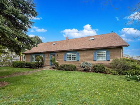 Photo of 10620 Nevada Avenue, Melrose Park, IL 60164 (MLS # 12619251)