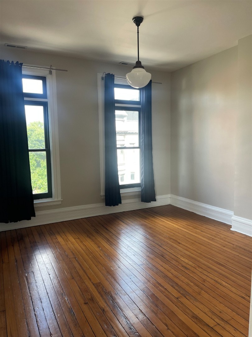 1629 W Grand Street 3