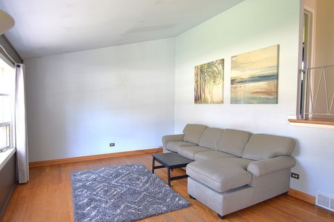 Tiny photo for 131 N Chase Avenue, Lombard, IL 60148 (MLS # 12491187)