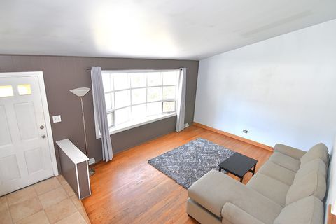 Tiny photo for 131 N Chase Avenue, Lombard, IL 60148 (MLS # 12491187)