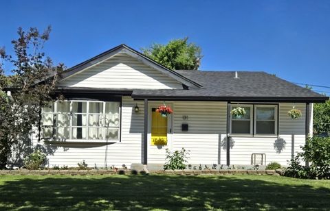 Photo of 131 N Chase Avenue, Lombard, IL 60148 (MLS # 12491187)