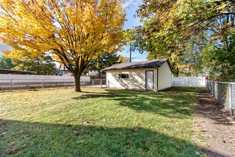 Tiny photo for 4334 Dubois Boulevard, Brookfield, IL 60513 (MLS # 12508180)