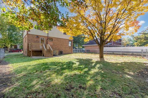 Tiny photo for 4334 Dubois Boulevard, Brookfield, IL 60513 (MLS # 12508180)