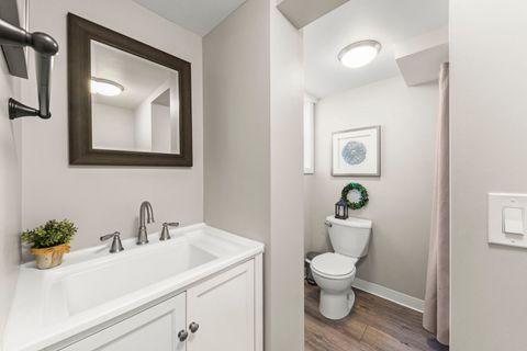 Tiny photo for 211 Crest Road, Glen Ellyn, IL 60137 (MLS # 12506265)