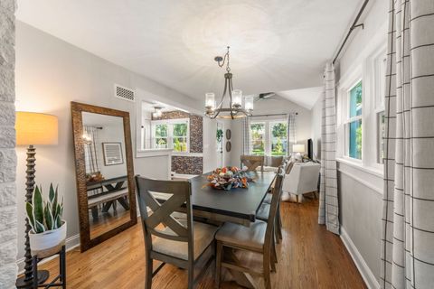 Tiny photo for 211 Crest Road, Glen Ellyn, IL 60137 (MLS # 12506265)