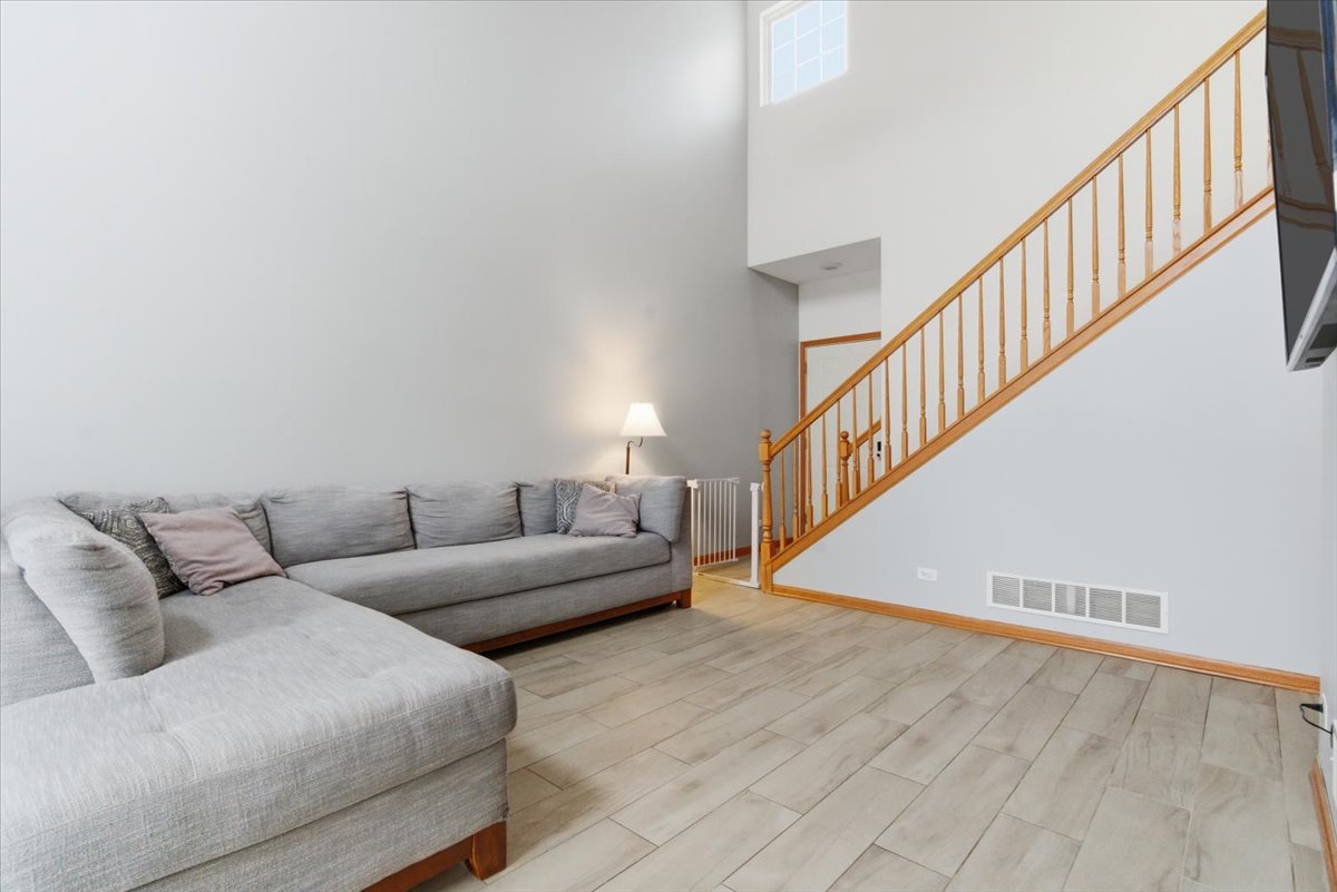 2190 Braeburn Drive B