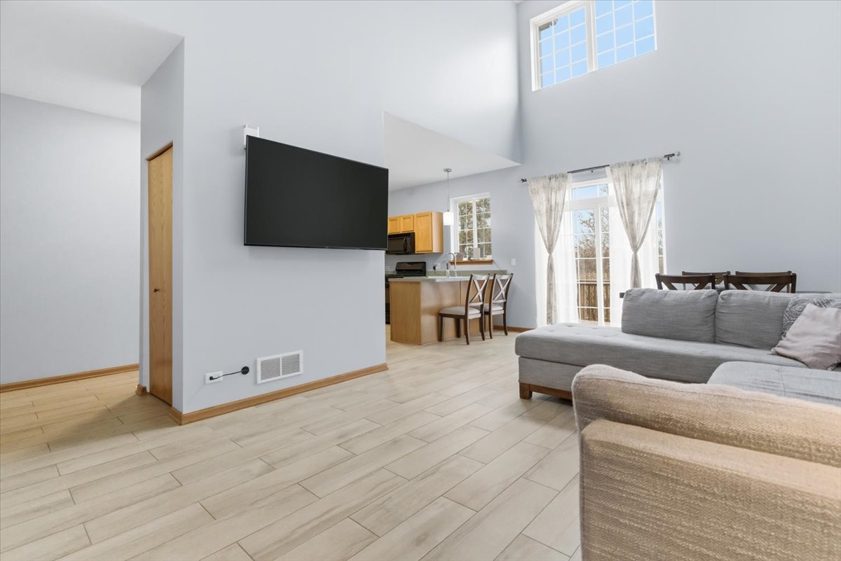 2190 Braeburn Drive B