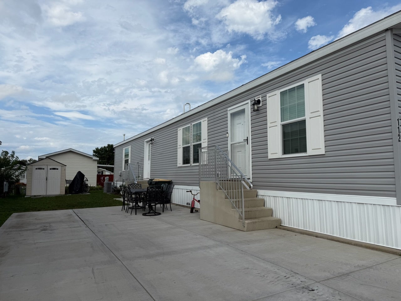 112 8th Avenue