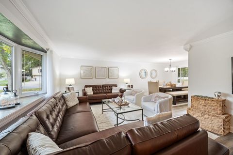 Tiny photo for 320 Pochet Lane, Schaumburg, IL 60193 (MLS # 12548767)