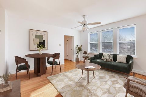 Tiny photo for 5060 N Claremont Avenue #3W, Chicago, IL 60625 (MLS # 12555708)