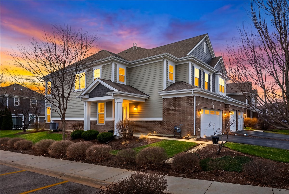 27W119 Redbud Lane