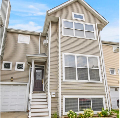Photo of 4234 N Kolmar Avenue #D, Chicago, IL 60641 (MLS # 12739603)
