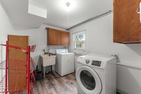 Tiny photo for 7907 W 74th Street, Bridgeview, IL 60455 (MLS # 12646599)