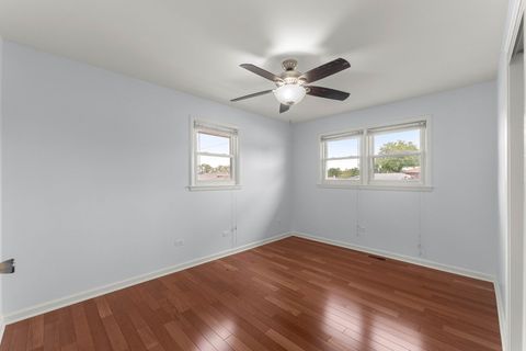 Tiny photo for 7907 W 74th Street, Bridgeview, IL 60455 (MLS # 12646599)