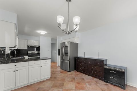 Tiny photo for 7907 W 74th Street, Bridgeview, IL 60455 (MLS # 12646599)