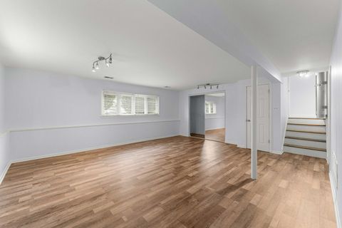 Tiny photo for 7907 W 74th Street, Bridgeview, IL 60455 (MLS # 12646599)