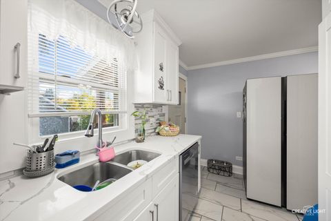 Tiny photo for 2217 Canal Street, Blue Island, IL 60406 (MLS # 12521702)