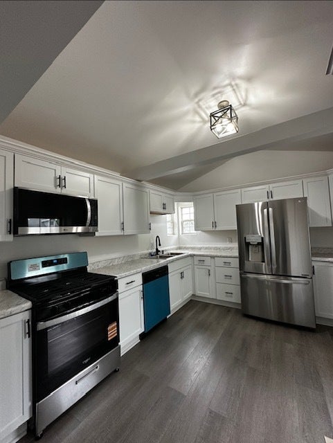 110 N Robert Drive