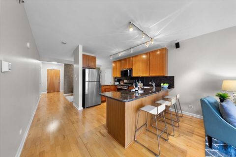Tiny photo for 1212 N Wells Street #803, Chicago, IL 60610 (MLS # 12583711)