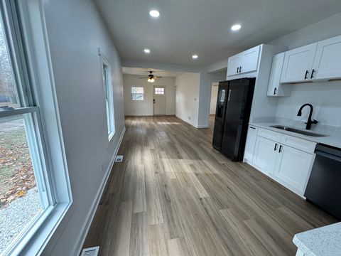 Tiny photo for 817 Painter Street, Streator, IL 61364 (MLS # 12515814)