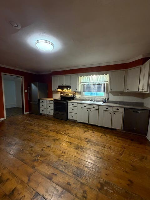 Tiny photo for 1200 Market Street, Metropolis, IL 62960 (MLS # 12734831)