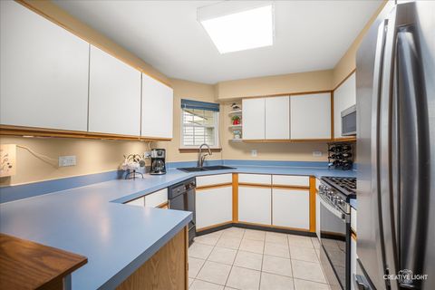 Tiny photo for 1085 Rockport Drive, Carol Stream, IL 60188 (MLS # 12631309)