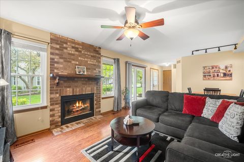 Tiny photo for 1085 Rockport Drive, Carol Stream, IL 60188 (MLS # 12631309)