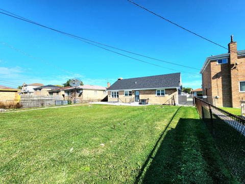 Tiny photo for 9720 S Princeton Street, Chicago, IL 60628 (MLS # 12520968)