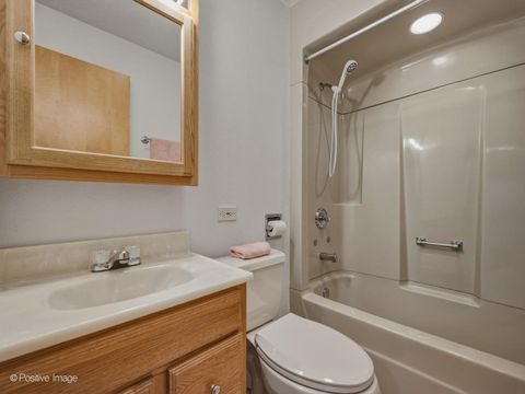 Tiny photo for 3409 Fairlawn Drive, Glenview, IL 60025 (MLS # 12588940)