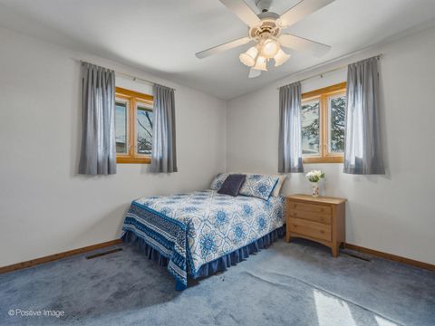 Tiny photo for 3409 Fairlawn Drive, Glenview, IL 60025 (MLS # 12588940)