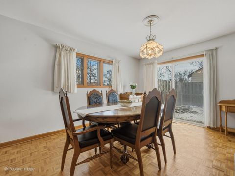 Tiny photo for 3409 Fairlawn Drive, Glenview, IL 60025 (MLS # 12588940)