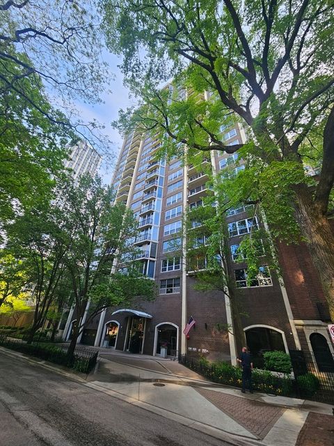 Photo of 1515 N Astor Street #23BC, Chicago, IL 60610 (MLS # 12631235)