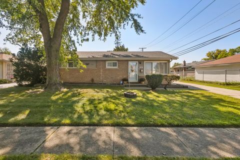 Photo of 3145 Nottingham Avenue, Markham, IL 60426 (MLS # 12492656)