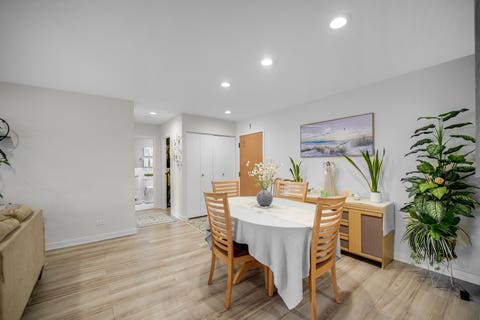 Tiny photo for 600 Naples Court #106, Glenview, IL 60025 (MLS # 12684781)