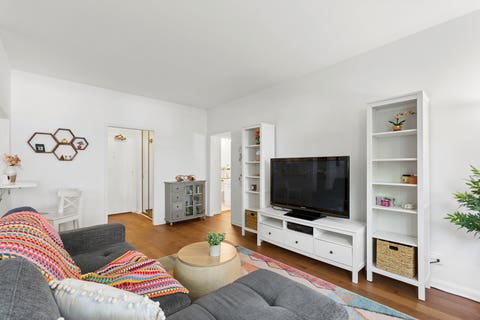 Tiny photo for 4880 N Marine Drive #105, Chicago, IL 60640 (MLS # 12702763)