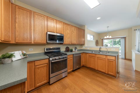 Tiny photo for 3021 Roxbury Court, Joliet, IL 60435 (MLS # 12706664)
