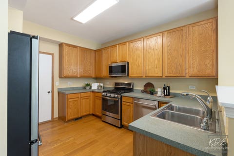Tiny photo for 3021 Roxbury Court, Joliet, IL 60435 (MLS # 12706664)