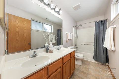 Tiny photo for 3021 Roxbury Court, Joliet, IL 60435 (MLS # 12706664)