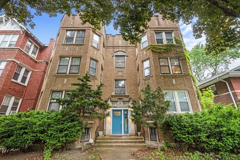 126 N AUSTIN Boulevard 2N Oak Park IL 60302