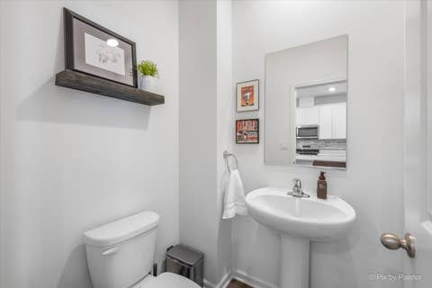 Tiny photo for 2041 Sequoia Avenue, Mundelein, IL 60060 (MLS # 12671622)