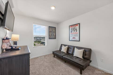 Tiny photo for 2041 Sequoia Avenue, Mundelein, IL 60060 (MLS # 12671622)