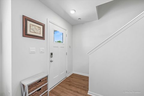 Tiny photo for 2041 Sequoia Avenue, Mundelein, IL 60060 (MLS # 12671622)