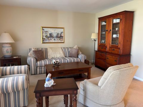 Tiny photo for 1621 Portsmouth Lane, Schaumburg, IL 60194 (MLS # 12613669)