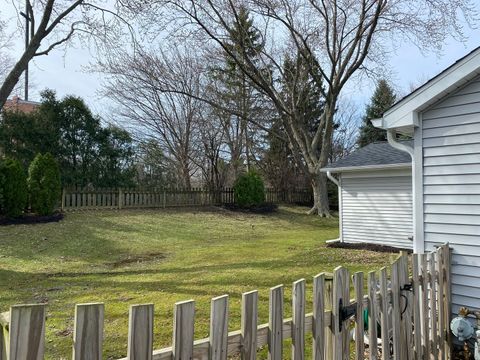 Tiny photo for 1621 Portsmouth Lane, Schaumburg, IL 60194 (MLS # 12613669)