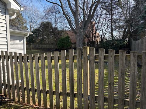 Tiny photo for 1621 Portsmouth Lane, Schaumburg, IL 60194 (MLS # 12613669)