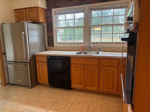 Tiny photo for 1621 Portsmouth Lane, Schaumburg, IL 60194 (MLS # 12613669)