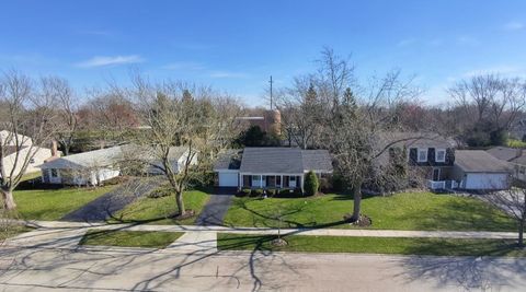 Tiny photo for 1621 Portsmouth Lane, Schaumburg, IL 60194 (MLS # 12613669)