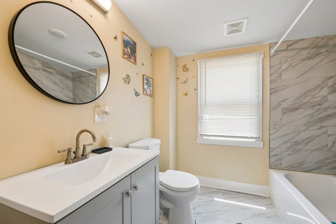 Tiny photo for 8243 S Halsted Street, Chicago, IL 60620 (MLS # 12743901)