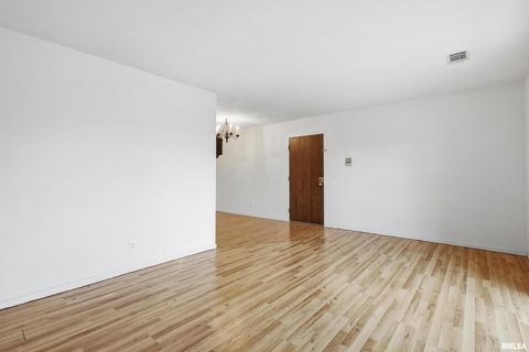 Tiny photo for 1249 48TH Avenue #18, East Moline, IL 61244 (MLS # QC4268147)